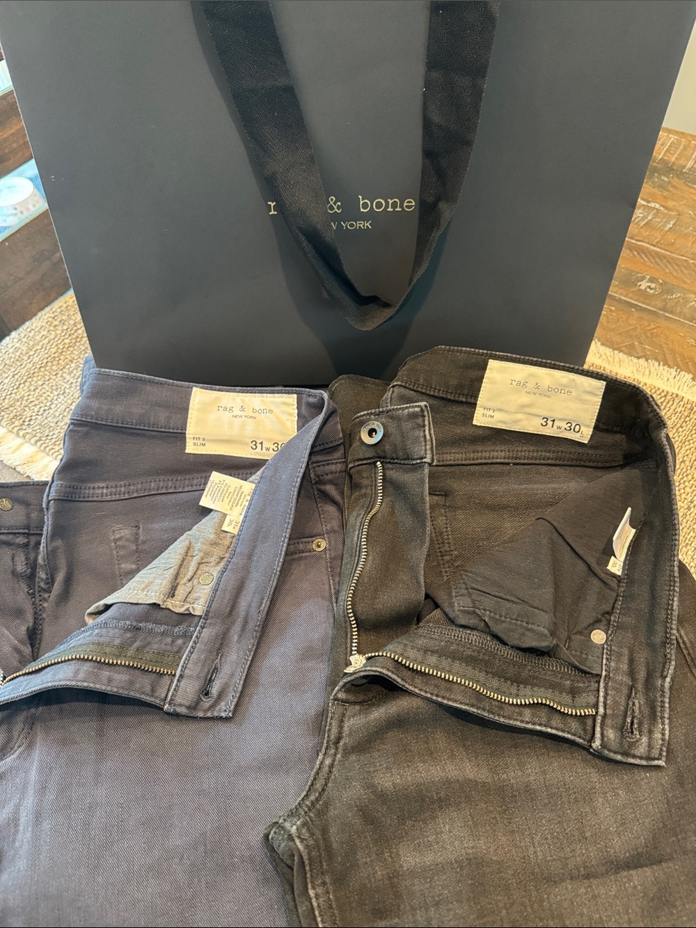 2 mens 31x30 rag& bone jeans with gift bag